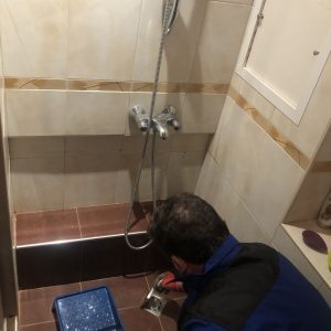 течна хидроизолация на баня